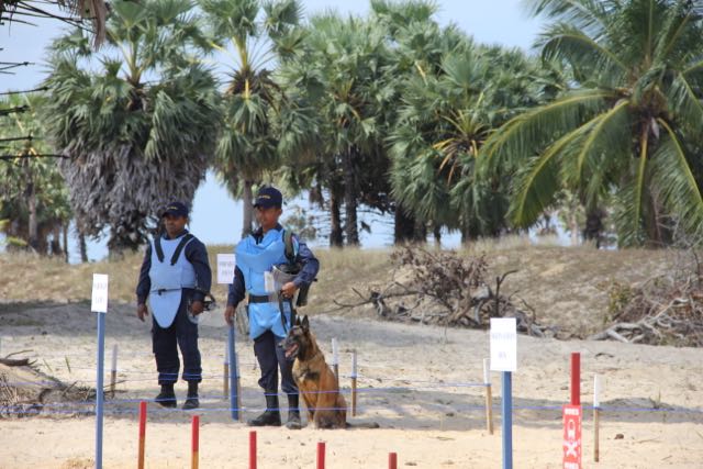 Sri Lanka demining2 1